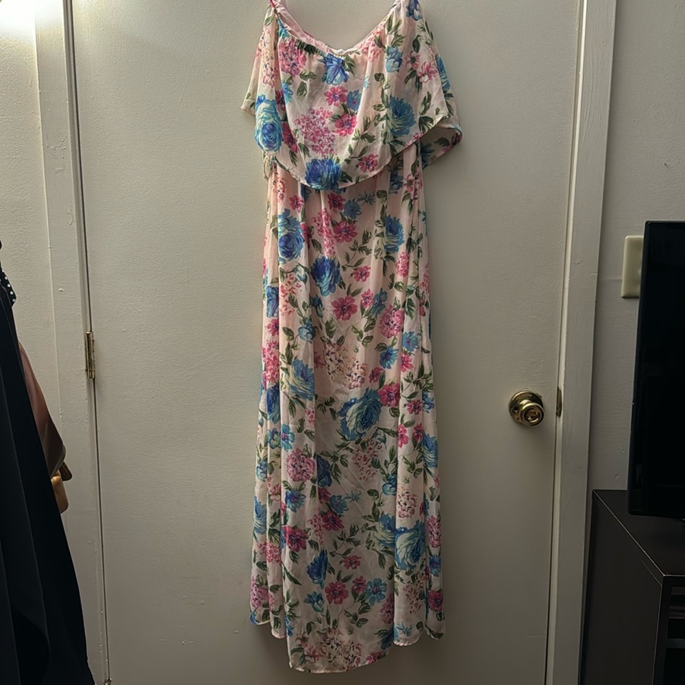 Off Shoulder/Strapless Floral Maxi Dress